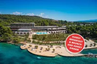 Arkada Hotel - 2-Star