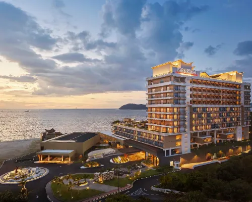 PARKROYAL Langkawi Resort Hotels in Langkawi