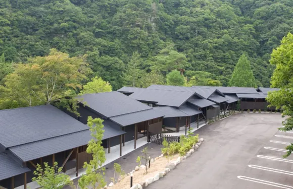 武田尾温泉紅葉館別庭Azalee