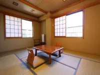 Gyosaiyado Oodai Hotels in der Nähe von JR Ajiro Station