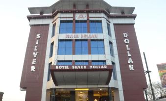 Hotel Silver Dollar