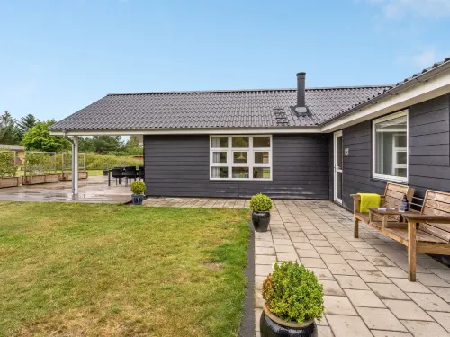 "Jurien" - 450m from the Sea