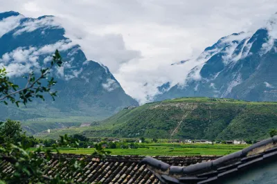 Tea House Road Daju Village Hotels in Yulong