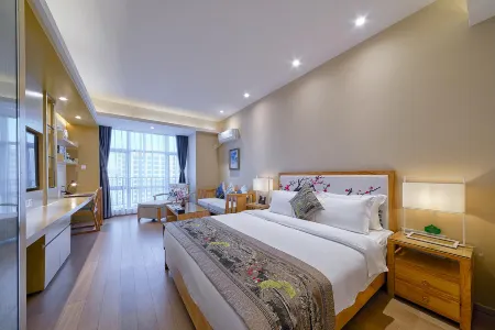 Xing Lun Hotel
