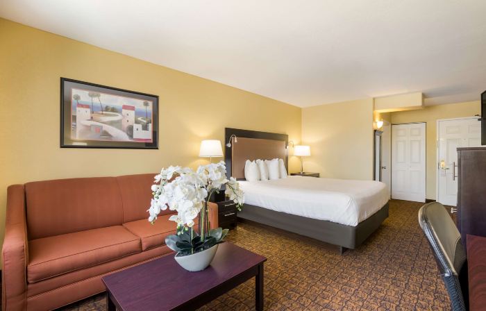 Best Western Escondido Hotel