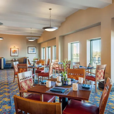 Marriott Savannah Riverfront
