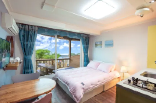 Anmyeondo Badatga Pension のホテル