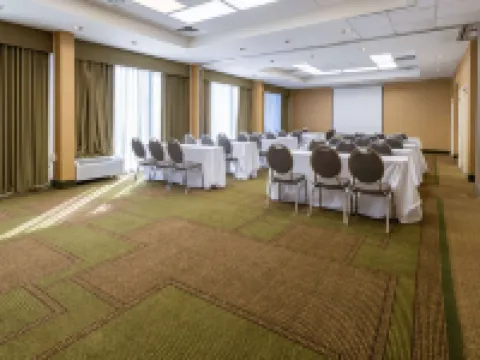 La Quinta Inn & Suites by Wyndham Kingsport TriCities Airpt Hotels in Sullivan County