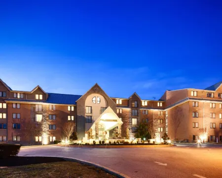 Best Western Plus Concordville Hotel Hotels in Delaware County