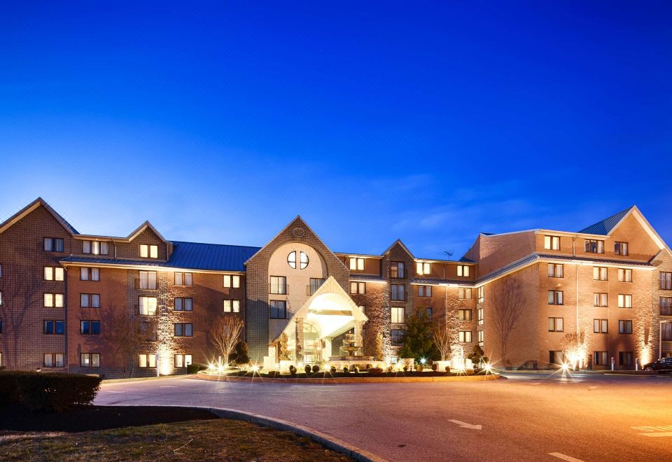 Best Western Plus Concordville Hotel