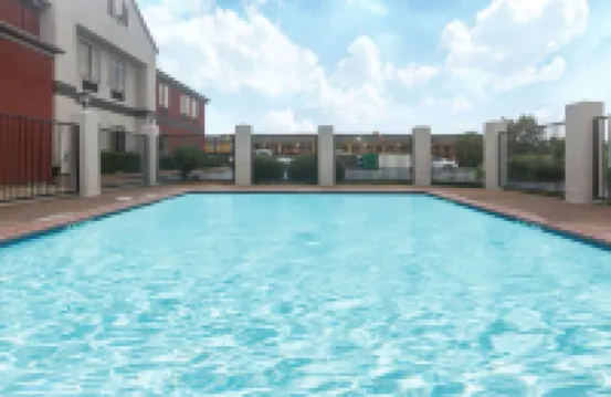 Super 8 by Wyndham Southaven - Wifi
