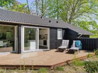 "Thora" - 800m from the Sea