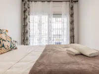 Dumitru Hotels in L'Ampolla