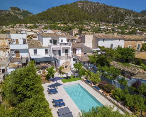Can Rochet Hotels in Alaro