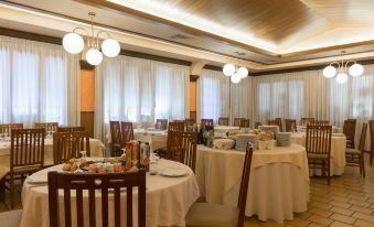 Park Hotel Ristorante Ca' Bianca - Housity