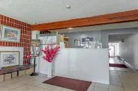 Canadas Best Value Inn Kelowna - 2-Star