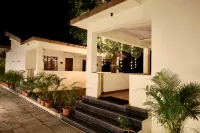 Deep Nature Resort Hotels in Jambarung