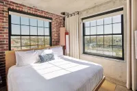 NYLO Las Colinas Hotel, Tapestry Collection by Hilton Hotels near Kroger