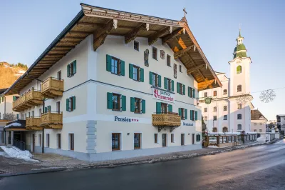Gasthof Pension Brixnerwirt Hotel dekat Bergbahn hochbrixen