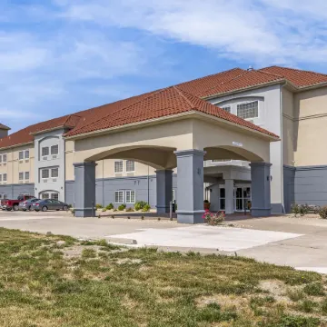 Best Western Plus MidAmerica Hotel