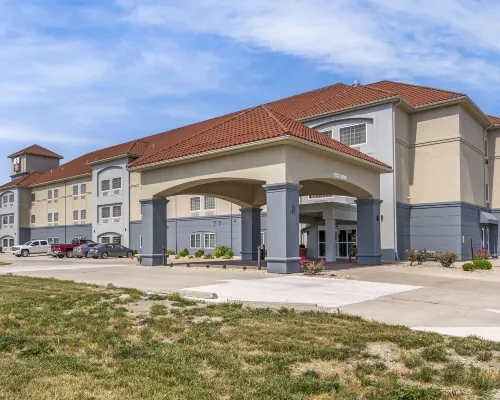 Best Western Plus MidAmerica Hotel Hotels in St. Clair County