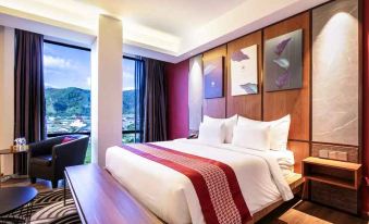 Parkside Gayo Petro Hotel