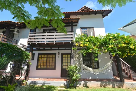 Bahia do Sonho Отели рядом с достопримечательностью «Lagoa Beach»