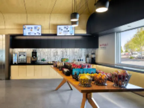 アロフト サンフランシスコ エアポート ミルブレーのホテル