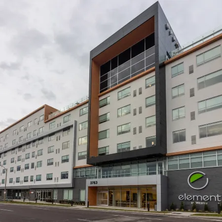Element St. Louis Midtown Отели рядом с достопримечательностью «Театр Фокс»
