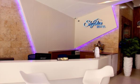 Skyblue Hotel