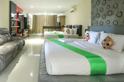 Tab Hotel Отели в г. Dukuhpakis