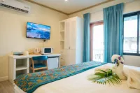 Maxwell Del Mar Hotel Hotels near Workmans Seventh-day Adventist Church