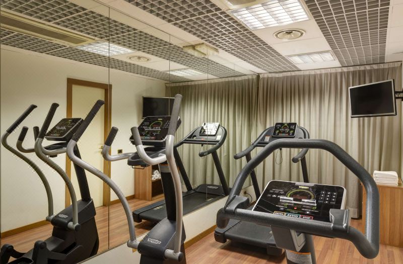 UNA Hotels Scandinavia Milano photo 4