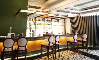 Commodore Hotel Gyeongju - Housity
