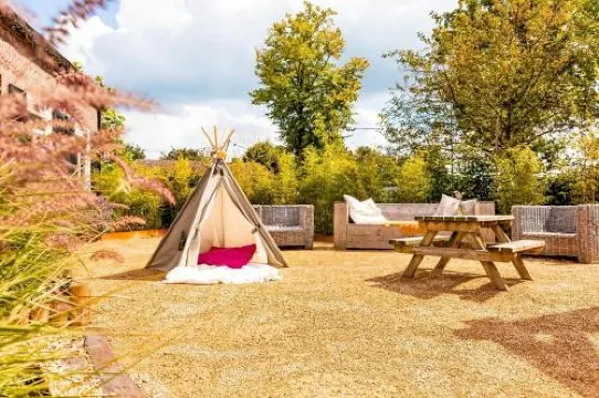 布拉班特斯胡韋酒店