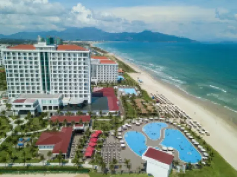 Swandor Cam Ranh Resort-Ultra All Inclusive Hotels near Splash Water Park at Alma Resort