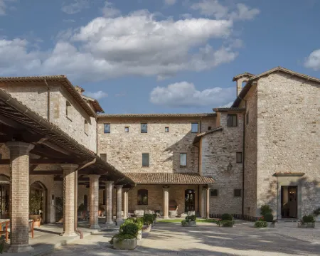 パーク ホテル アイ カプチーニ グッビオのホテル