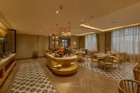 斯利那加薩羅瓦爾門廊飯店 - 早餐