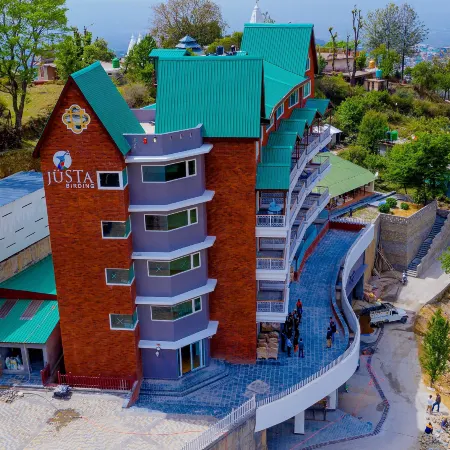Justa Birding Resort & Spa - Best Dhauladhar View Resort
