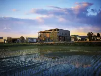 ＨＯＴＥＬ　ＳＬＯＷ　ＶＩＬＬＡＧＥ - 3 stelle