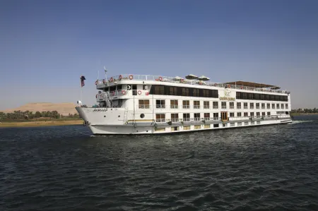 Jaz Crown Jubilee Nile Cruise - Every Thursday from Luxor for 07 & 04 Nights Отели в г. At Tod
