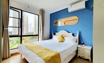 Light Luxury Homestay (Jinhai'an Avenue No. 2)