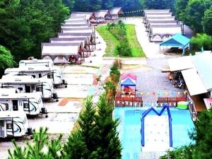 Pocheon Glamping and Caravan