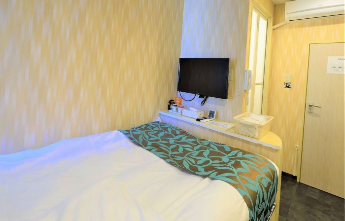 Nishifunabashi Ekimae Hotel