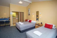 The Coast Motel