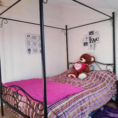 Double Room 2 in Albarraque, Sintra, Shared Bathroom