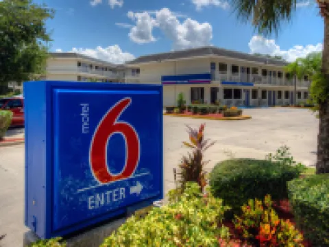 Motel 6 Bradenton, FL Hotels in Bradenton
