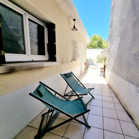 Maison de Ville Confortable Avec Cour Interieure