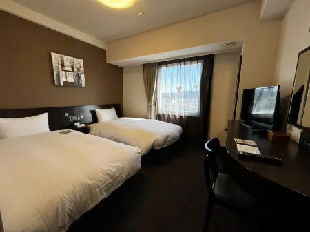 Hotel Route-Inn Nagahama Inter Отели в г. Нагахама