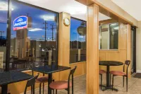 Howard Johnson by Wyndham Hartford South – Rocky Hill Hotel a Rocky Hill